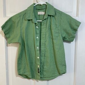 Children’s Place boys size S 100% linen green short sleeve button shirt
